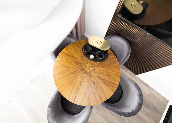 Birch Haven W/terrace By Cohost *