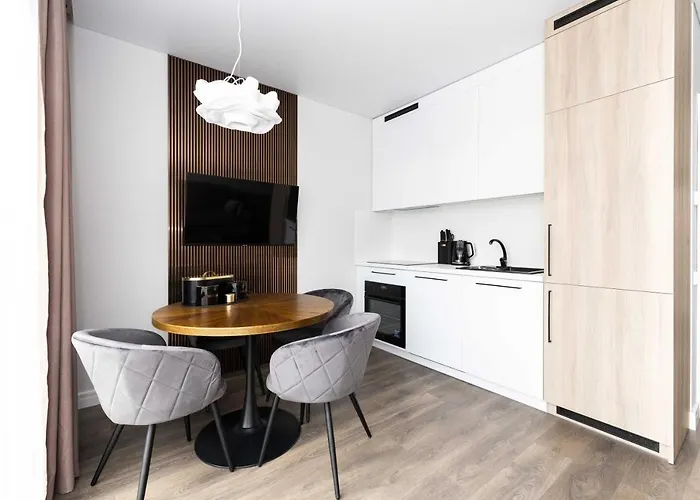 Holiday home Birch Haven W/terrace By Cohost *